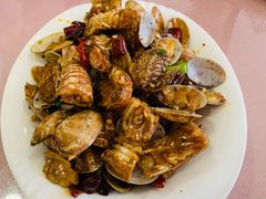 麻辣双鲜-添福来墨鱼饺子 · 海鲜东北菜(大连星海·黄浦路店)