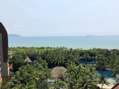 -三亚湾海居铂尔曼度假酒店