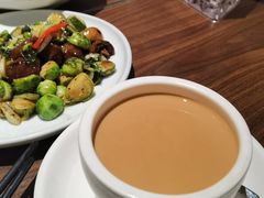 -港丽餐厅(正大店)