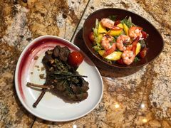 鲜虾芒果沙拉-BROWNSTONE布朗石西班牙餐厅(富城店)