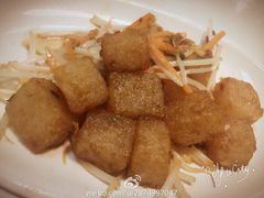 -新大咀港式茶餐厅(宝山万达店)