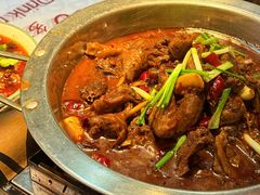 网红稻田黑鸭煲-耙吉吉川味小酒馆(本地人回头店)
