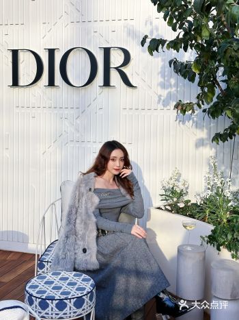 Cafe Dior的露台拍照还挺出片虽然下午茶很一般