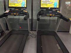 -超鹿运动(五四北泰禾广场店)