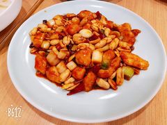 宫保鸡丁-宏状元现熬粥·京味菜(三里河店)