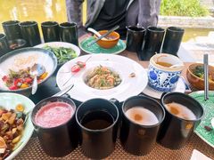 景颇柠檬鸡-丽江悦榕庄酒店-明月·雪山庭院餐厅