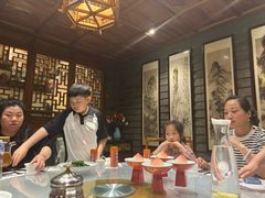 -京味斋·北京烤鸭(北京南站洋桥店)