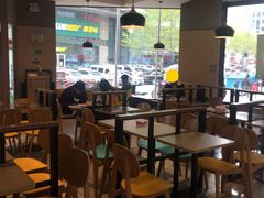 大堂-德克士(崂山百货店)