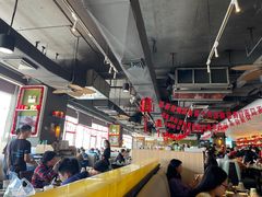 -大头虾越式风味餐厅(光明广场店)