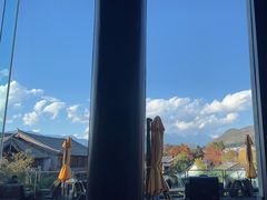 -时光吧·大堂吧·丽江和府洲际度假酒店