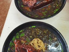 -小龙大肉面馆