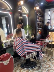 -豪帅男士理容馆