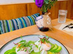 牛油果温泉蛋吐司-O'mills Sourdough Bakery&Bistro(永嘉路店)