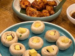 黄油白蘑菇-炼火烤肉店