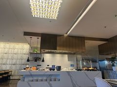 -深圳国际会展中心希尔顿酒店(前海华发冰雪世界店)