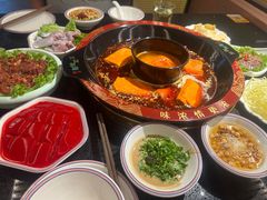 -三江两海老火锅(北京首店)