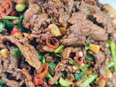 -湖南人家湘菜馆(镇江路店)