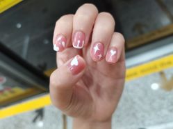 -吉吉靓甲美睫