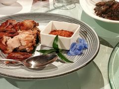 -彩云天云南餐厅