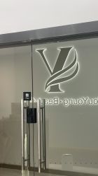 -YouYoung 幼颜·科技美肤中心