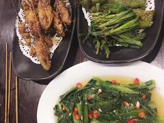 -蚝美人·生蚝海鲜烧烤(茶花园店)