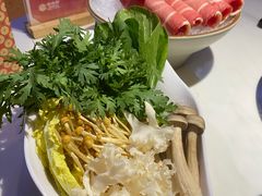 -喃喃椰·糟粕醋椰子鸡火锅(七堡花园店)