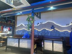 -老牌坊云南鱼豆花火锅(哈西万达店)