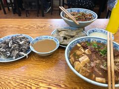 -门框胡同百年卤煮(新街口店)