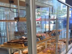 -焙丽拾光(麦凯乐直营店)