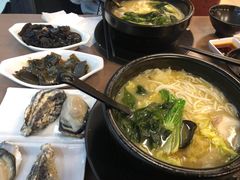 -灵芝妹子海鲜米线(香炉礁山姆店)