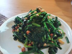 果仁菠菜-金豆角砂锅焖面(安贞店)