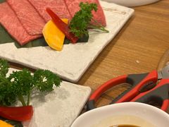 -炼火烤肉店