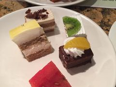 -蓝海国际大饭店·蓝钻自助百汇(兰山店)