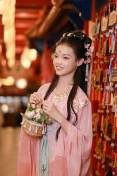 -支流映画摄影·汉服妆造跟拍(本宫来了银泰店)