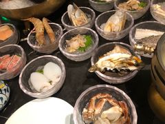 -半岛翡丽海鲜自助餐厅(观风亭店)