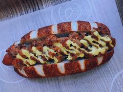 麻辣小龙虾热狗包-LELECHA乐乐茶(上海五角场万达广场店)