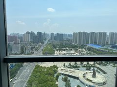 -襄阳富力皇冠假日酒店 · 大堂酒廊