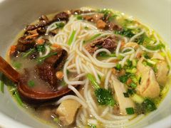 野山菌土鸡米线-云味馆·云南菜·云南米线(景田店)