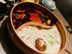 -三人行骨头王火锅(长寿店)