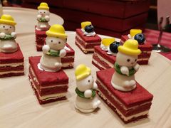 -亚龙湾希尔顿自助餐厅·海鲜·烧烤·沙滩BBQ·现场乐队