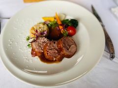 脆皮烤乳猪-蝶舍·MAISON PAPILLON