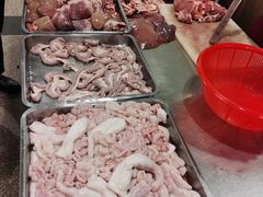 -标记美食新鲜猪杂(兴南大道店)