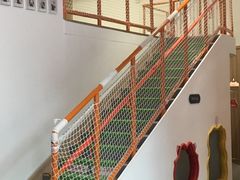 -小门牙好性格托育(北外滩中心)