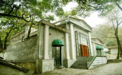 点击看大图 -唯一旅拍·颂当代影像艺术中心(上城店)