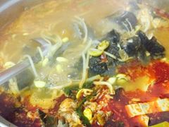 酸汤鱼-弘烨 贵州酸汤 鱼火锅(东财店)