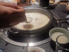 -大匠工房古船木艺术餐厅·猪肚鸡专门店(长白仙岛店)