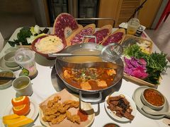 -左庭右院鲜牛肉火锅(南通CBD大有境店)