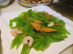 -老码头黑皮肘子锅包肉(文政街店)