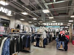 -上品折扣(回龙观店)