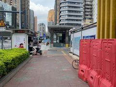 -向西村(地铁站)